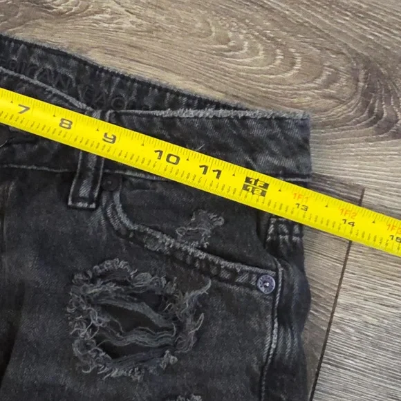 Bundle- 2 American Eagle Jean Shorts - Picture 5 of 12